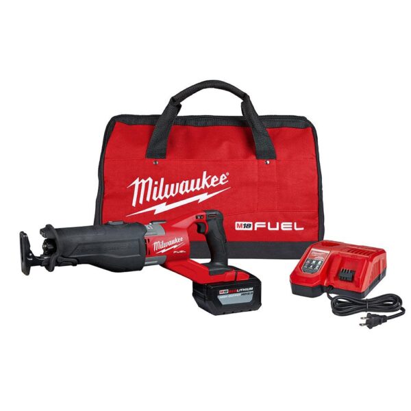 Milwaukee M18 FUEL SUPER SAWZALL Kit Milwaukee M18 FUEL SUPER SAWZALL Kit