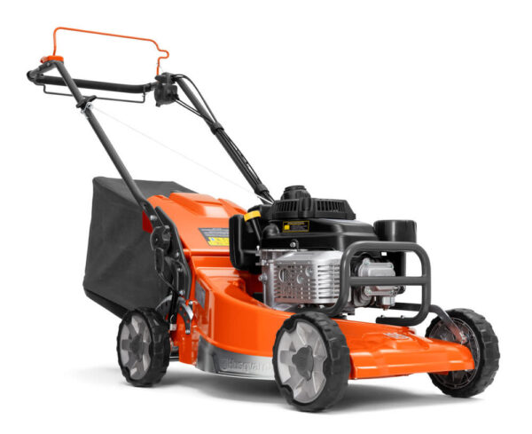 NEW Husqvarna W520 20in Gas Powered Push Lawn Mower NEW Husqvarna W520 20in Gas Powered Push Lawn Mower